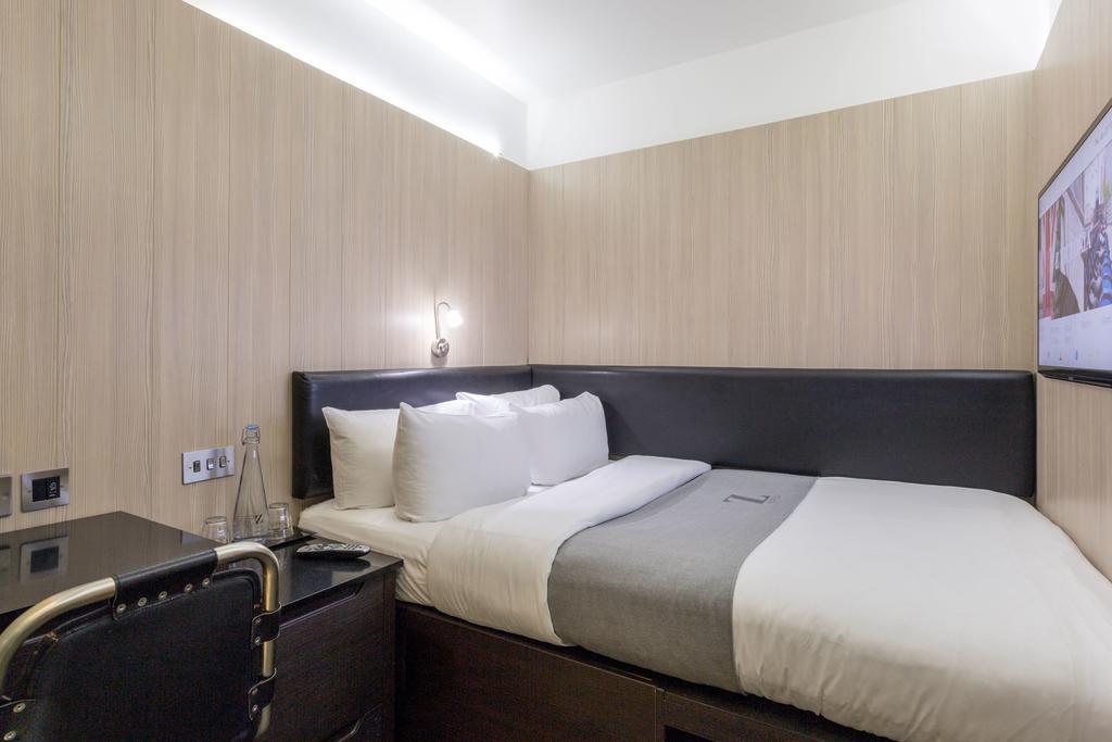Отель The Z Victoria 3*